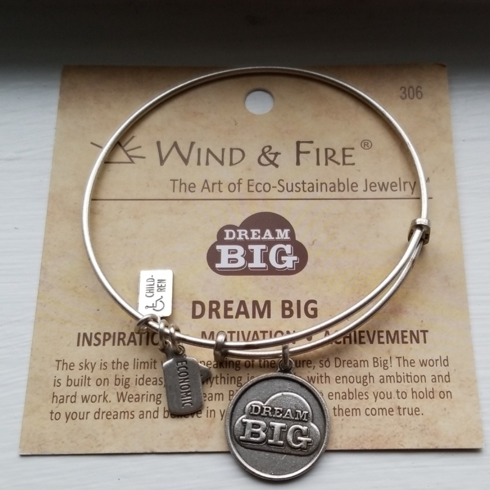 Wind & Fire Bangle Dream Big Silver